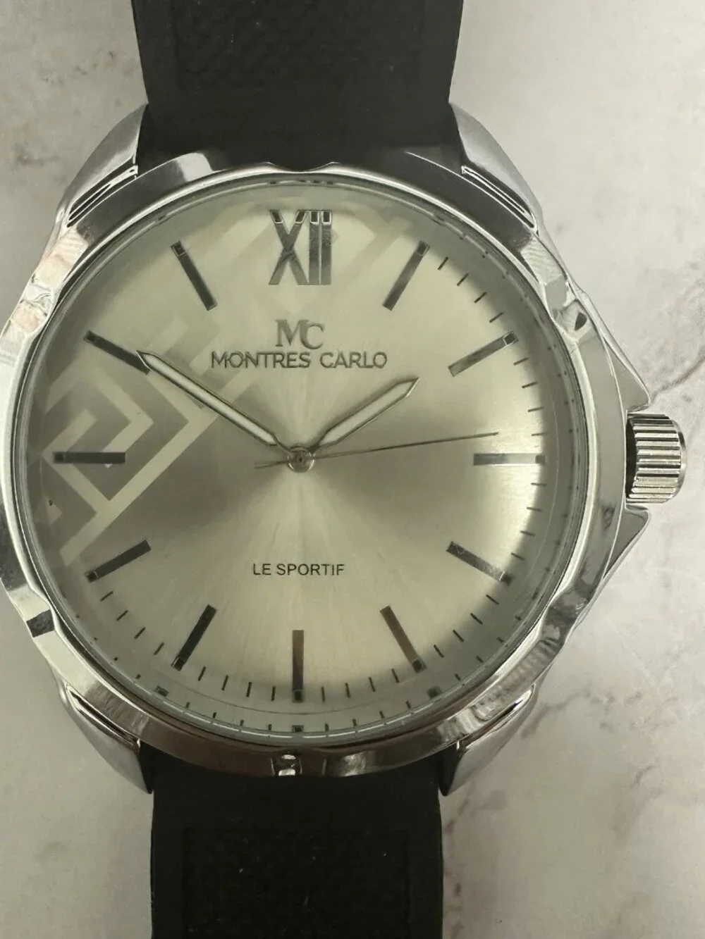 Montres Carlo Watch Men Silver Tone Black Silicone Band 50MM New Battery 10